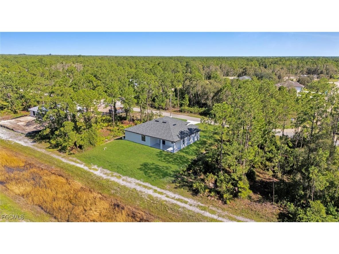 542 Ames Street E Lehigh Acres FL 33974 2025003288 image42
