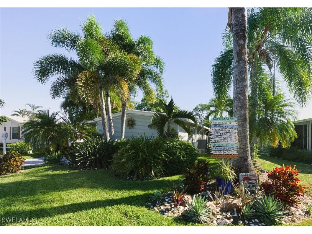 542 Charlemagne Boulevard Naples FL 34112 225079503 image1