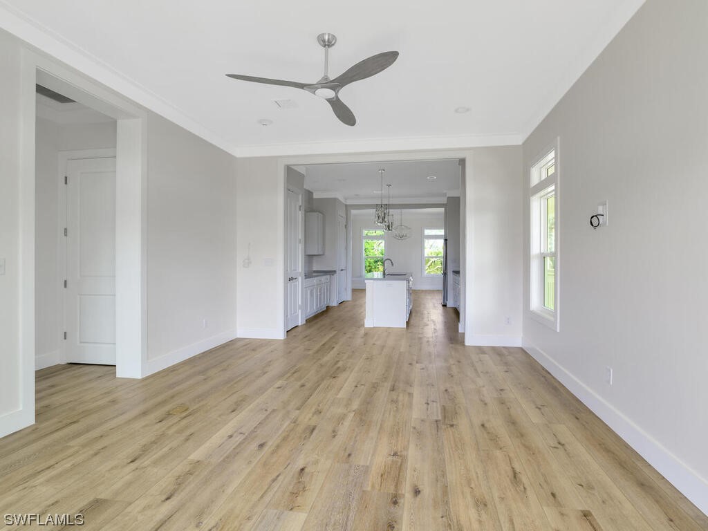 542 Coconut Avenue Goodland FL 34140 224009102 image12