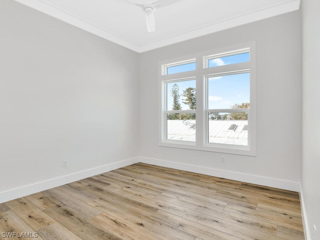 542 Coconut Avenue Goodland FL 34140 224009102 image15
