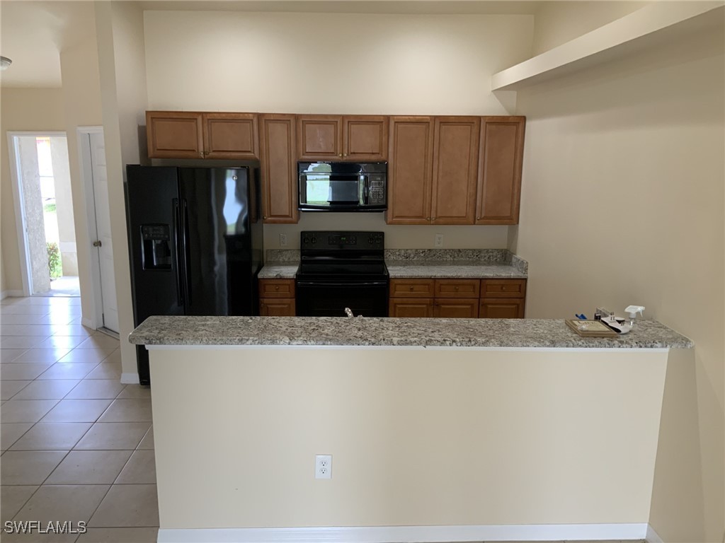 542 SE 6th Place Cape Coral FL 33990 225062008 image2