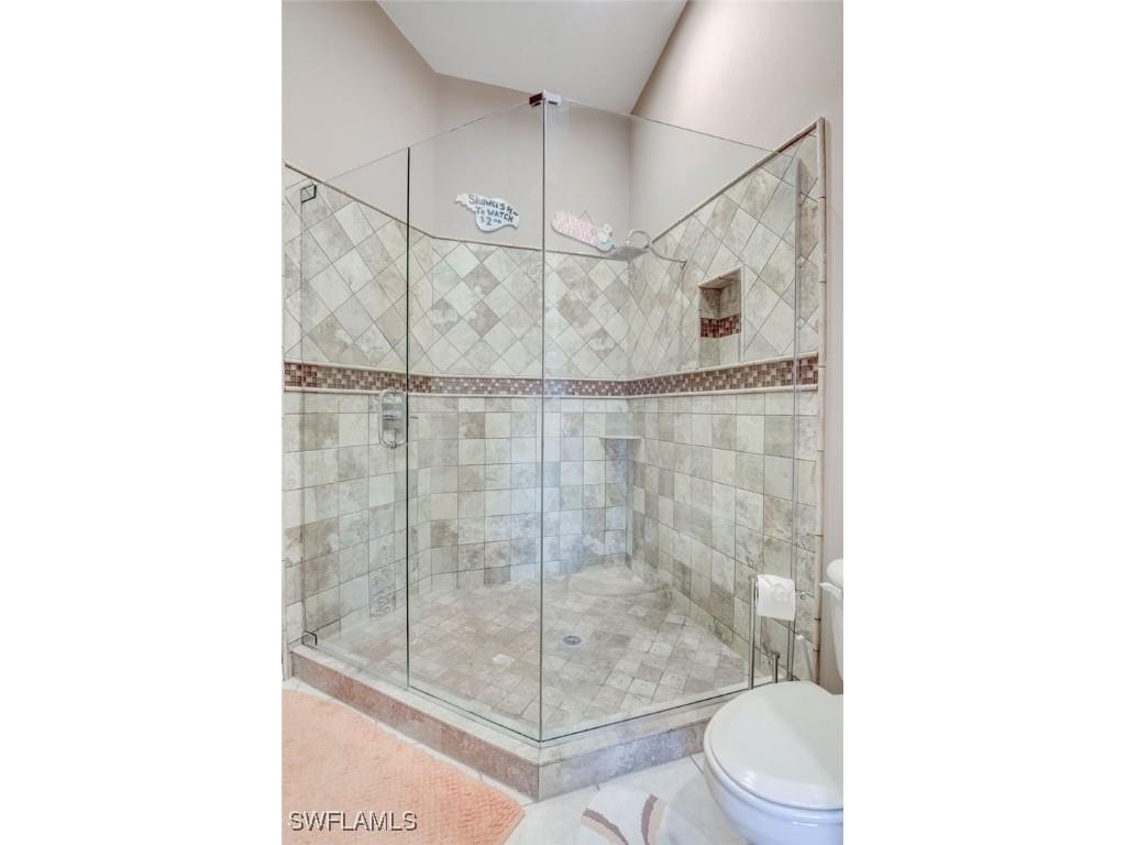 5420 Worthington Lane #204 Naples FL 34110 225078224 image18