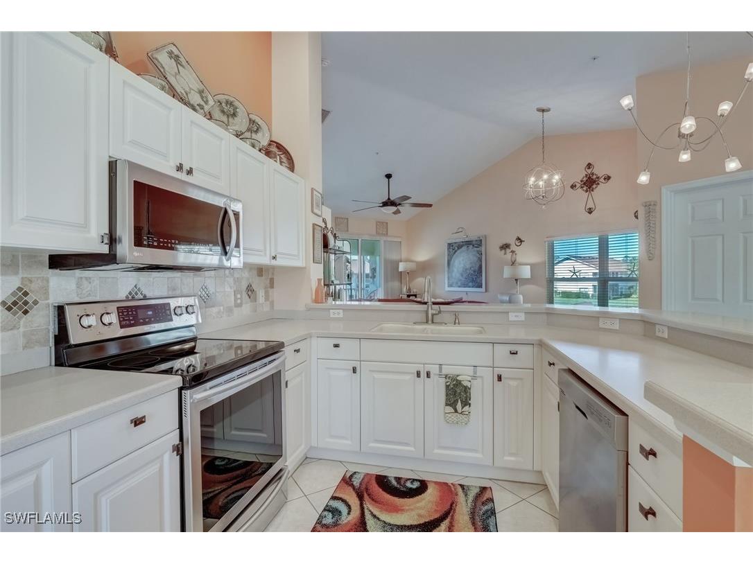 5420 Worthington Lane #204 Naples FL 34110 225078224 image3