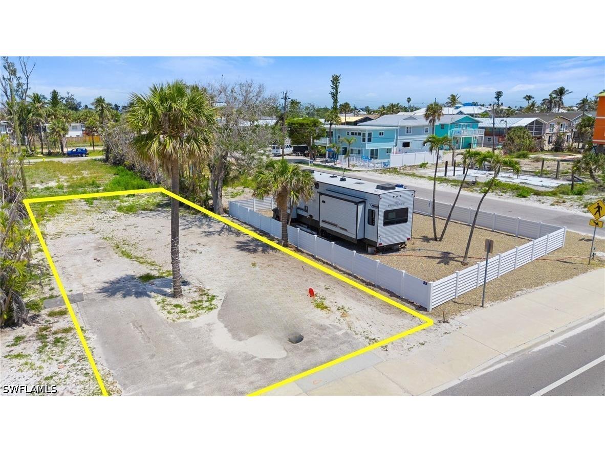 5421 / 5425 Estero Boulevard Fort Myers Beach FL 33931 226016351 image15