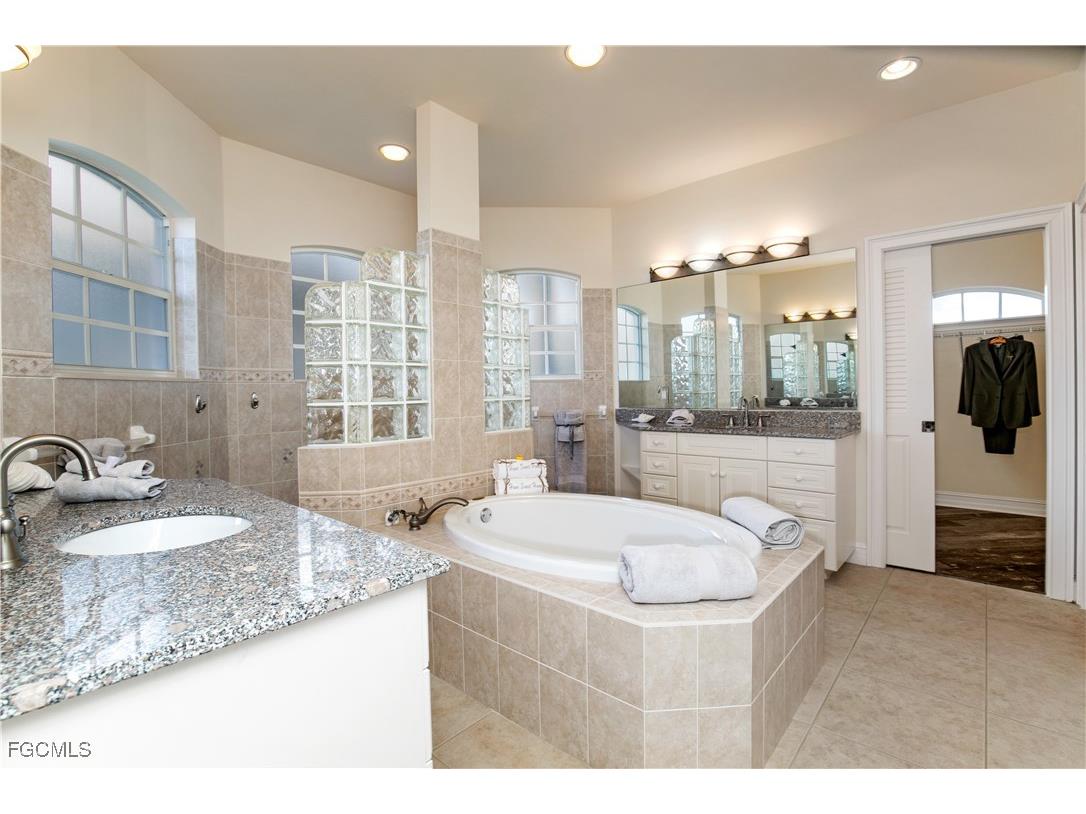 5422 SW 20th Avenue Cape Coral FL 33914 2026005287 image37