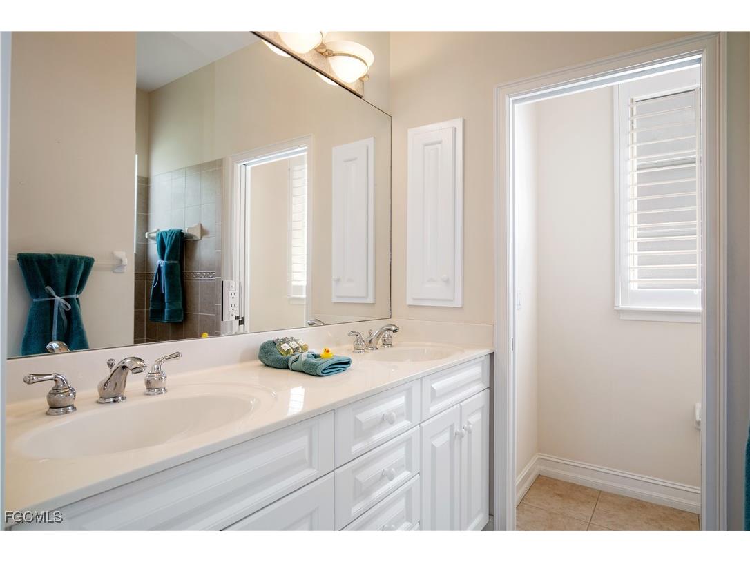 5422 SW 20th Avenue Cape Coral FL 33914 2026005287 image44
