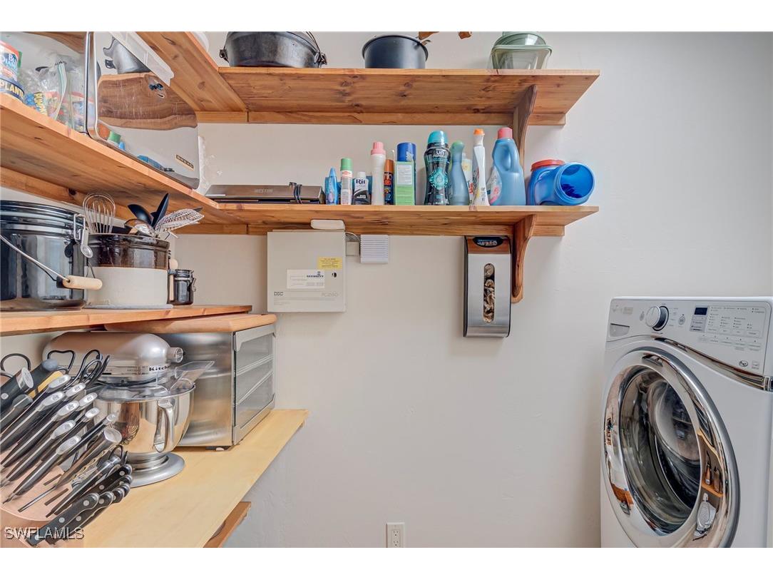 5423 Teak Wood Drive Naples FL 34119 226005079 image12