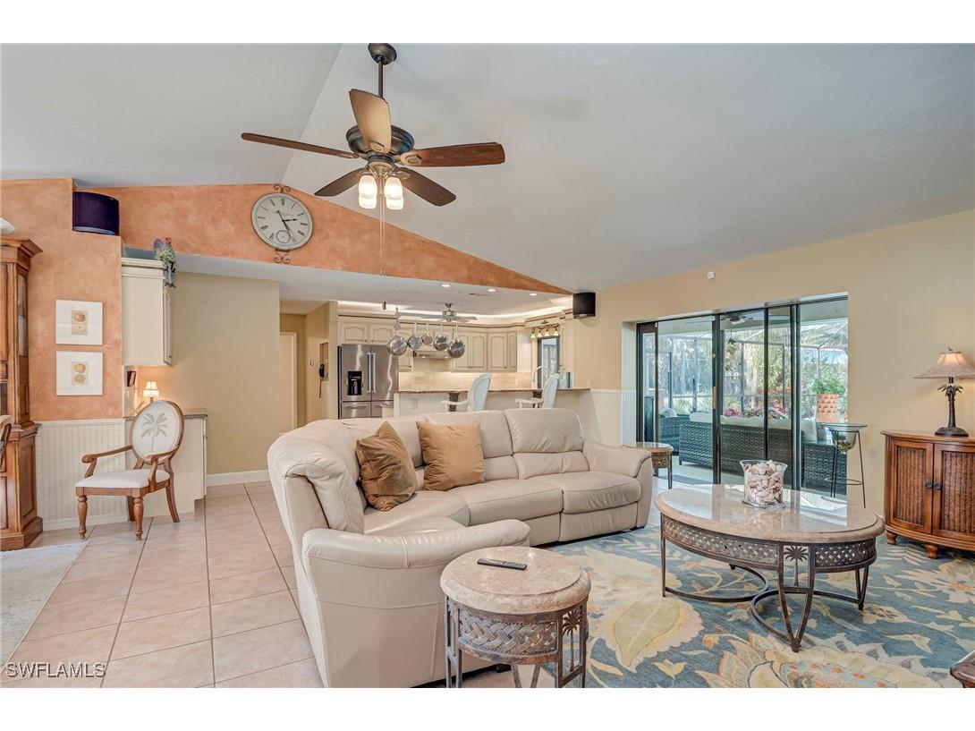 5423 Teak Wood Drive Naples FL 34119 226005079 image2