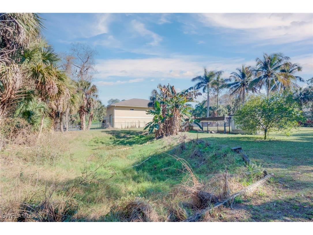 5423 Teak Wood Drive Naples FL 34119 226005079 image27