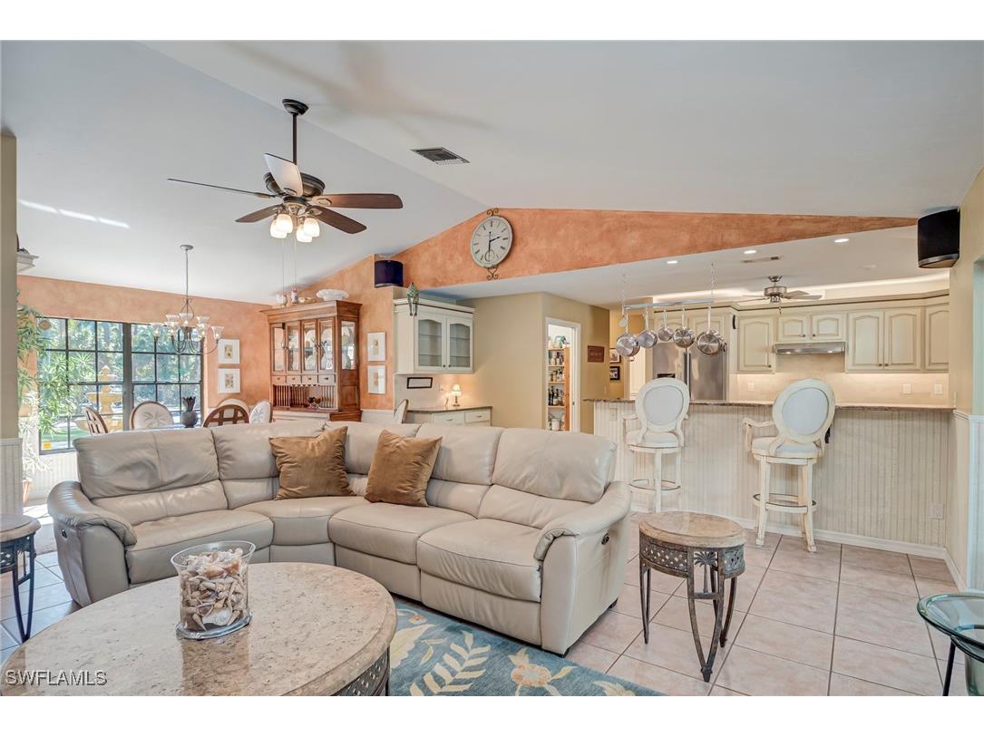 5423 Teak Wood Drive Naples FL 34119 226005079 image5