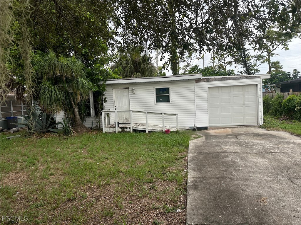 5424 8th Avenue Fort Myers FL 33907 2025009188 image1