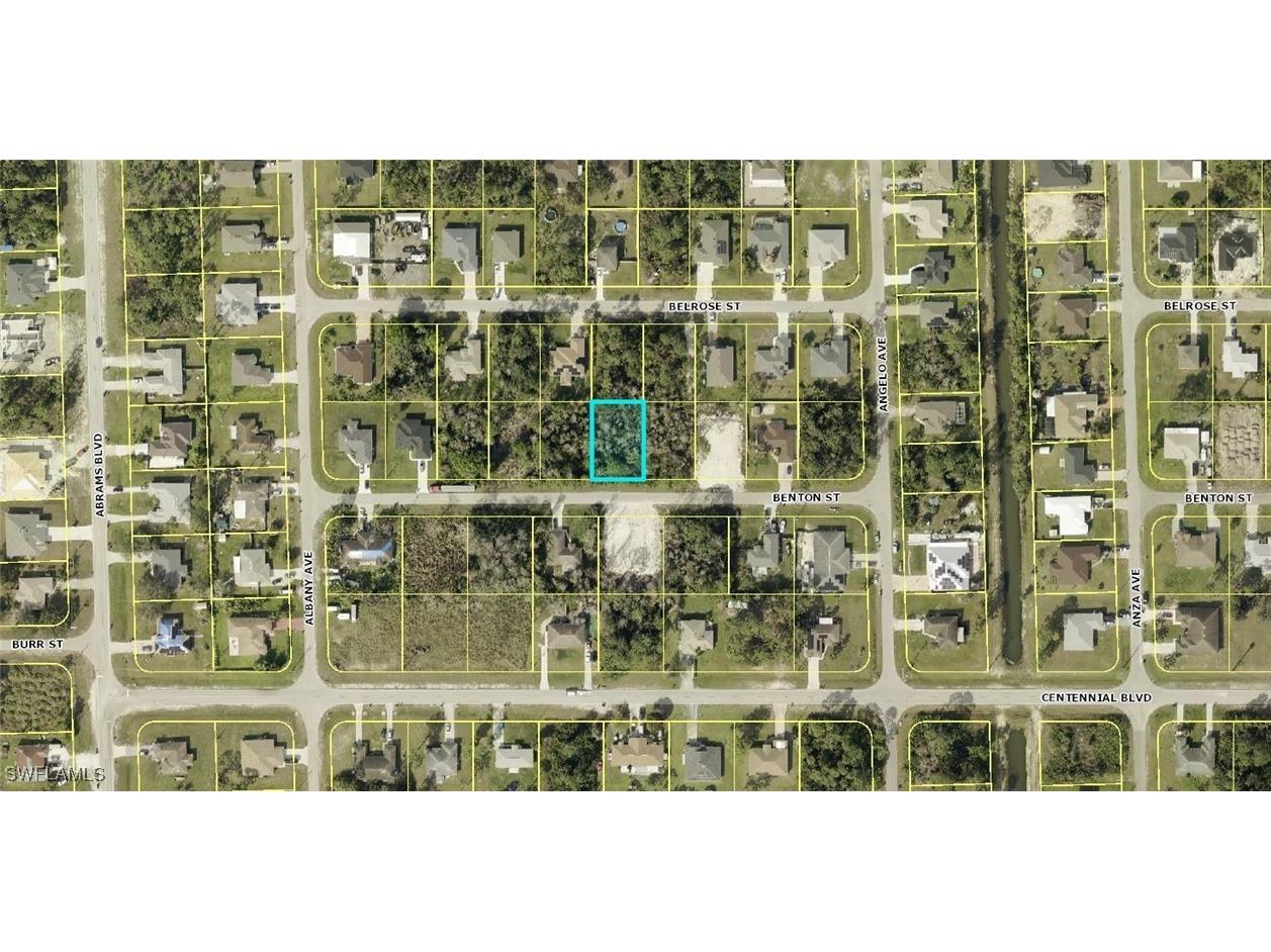 5424 Benton Street Lehigh Acres FL 33971 225000699 image1