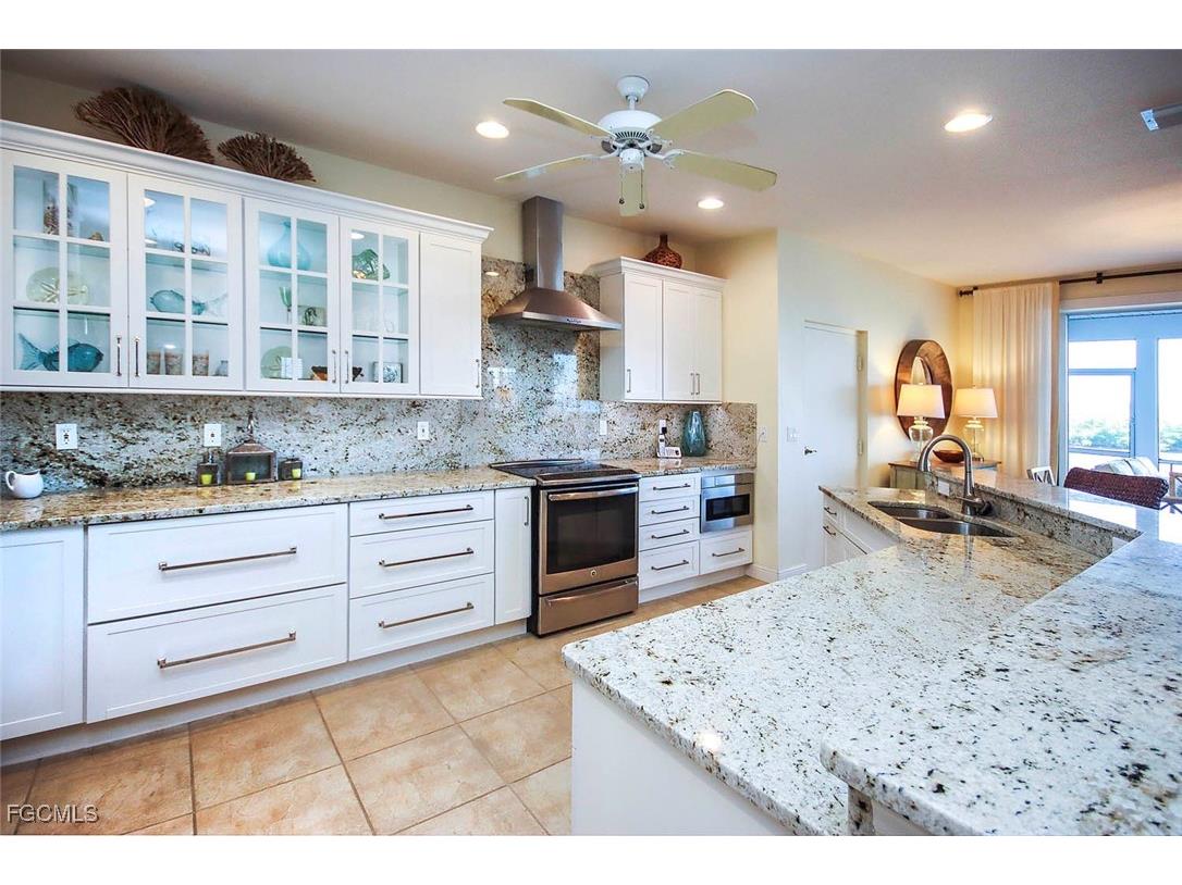5425 Shearwater Drive Sanibel FL 33957 2025020573 image3