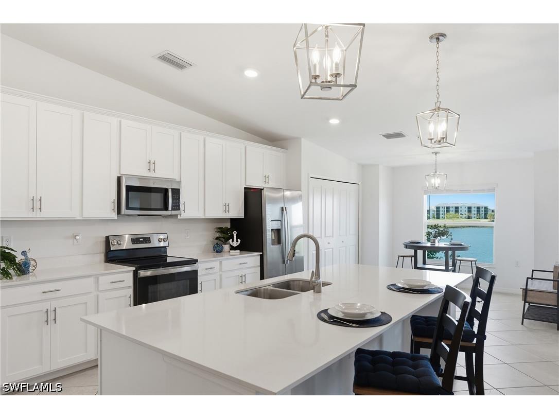 5427 Double Eagle Circle #2824 Other FL 34142 226017872 image4