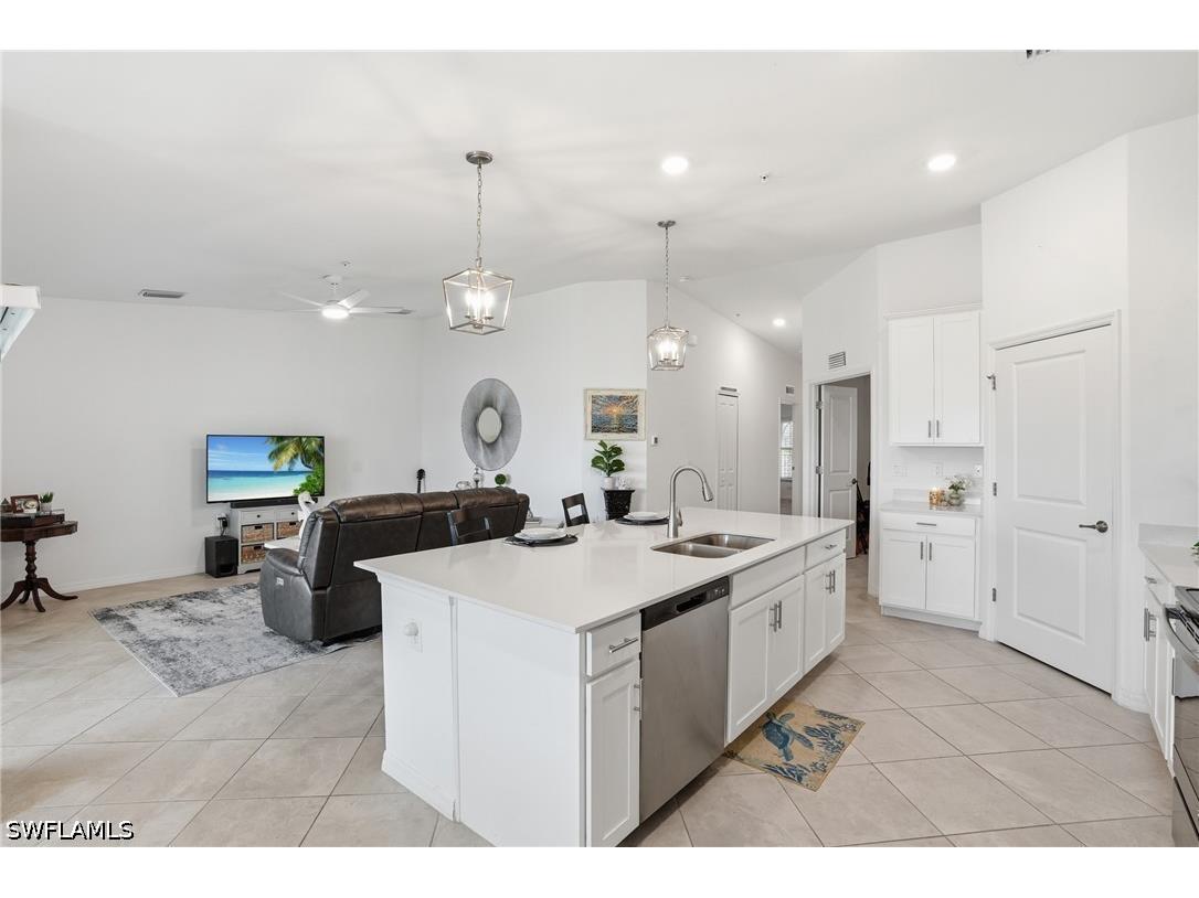 5427 Double Eagle Circle #2824 Other FL 34142 226017872 image6