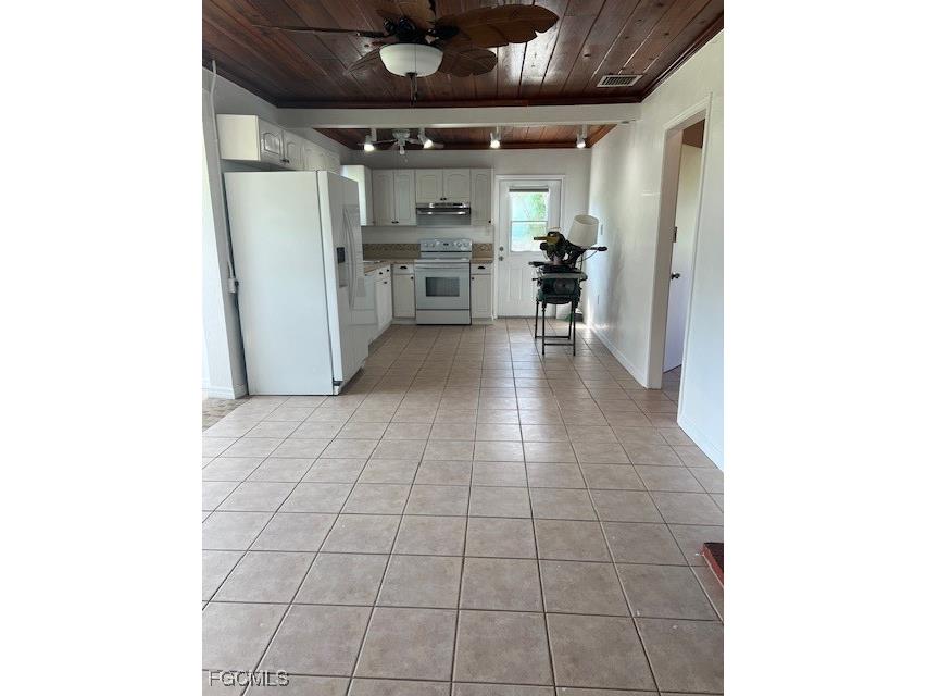5428 Avenue C Bokeelia FL 33922 2025010050 image6