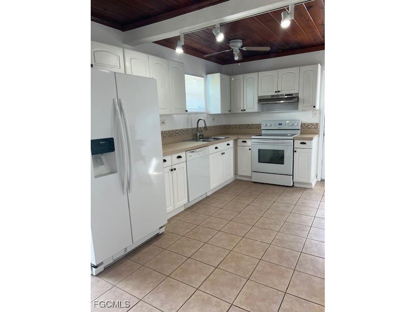 5428 Avenue C Bokeelia FL 33922 2025010050 image7