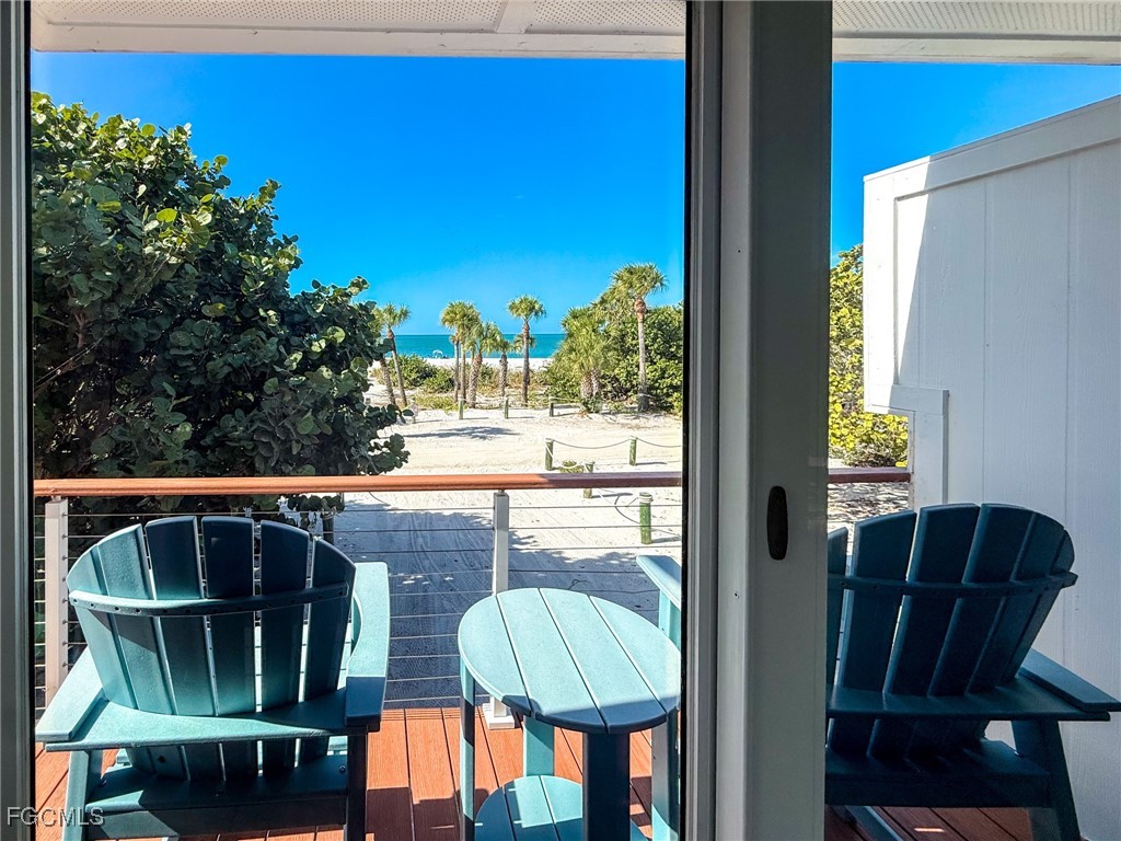 543 Gulf Lane Upper Captiva FL 33924 2025026081 image12