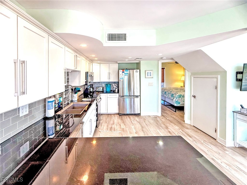 543 Gulf Lane Upper Captiva FL 33924 2025026081 image22