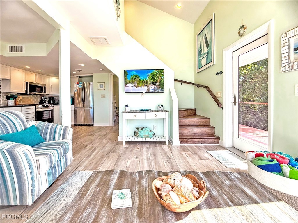 543 Gulf Lane Upper Captiva FL 33924 2025026081 image23