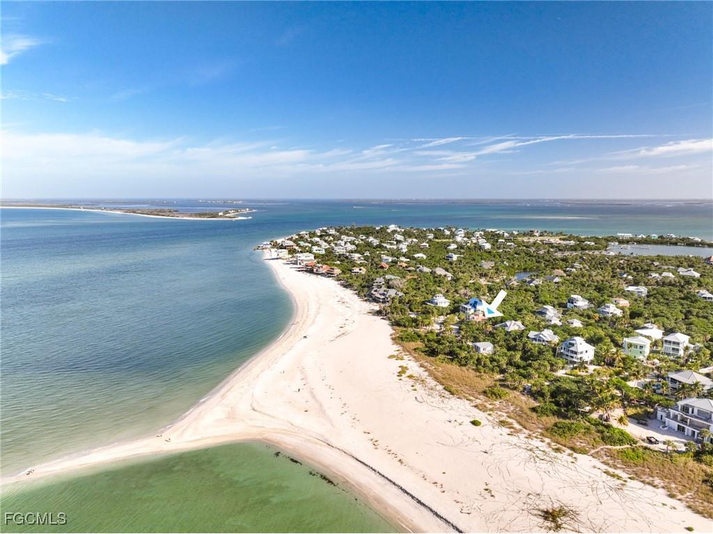 543 Gulf Lane Upper Captiva FL 33924 2025026081 image5