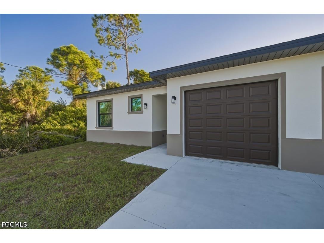 5428 Bristo Street Lehigh Acres FL 33971 2026017860 image3