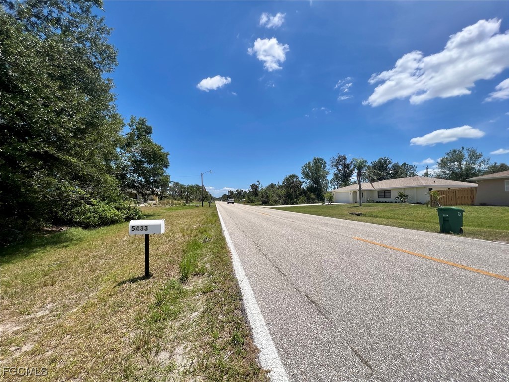 5432 Gillot Boulevard Port Charlotte FL 33981 2025007243 image2