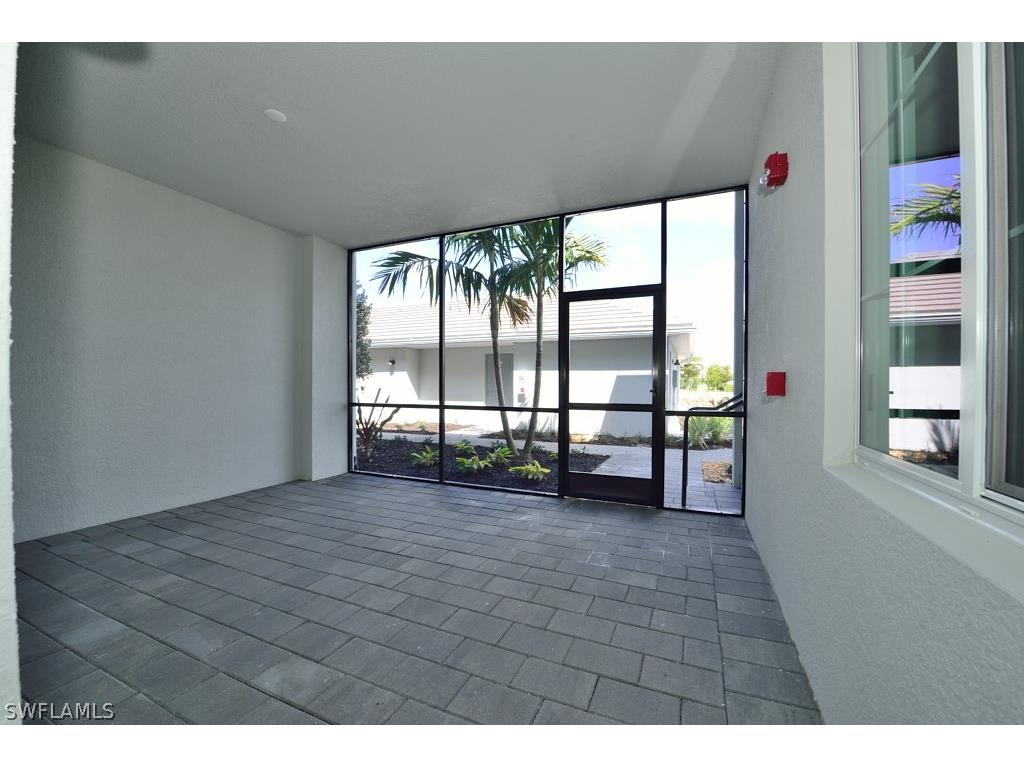 5434 Double Eagle Circle #2614 Naples FL 34142 226008335 image3