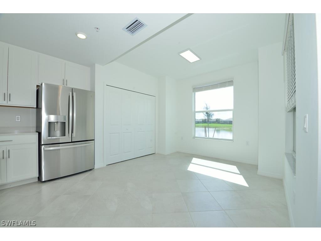 5434 Double Eagle Circle #2614 Naples FL 34142 226008335 image5