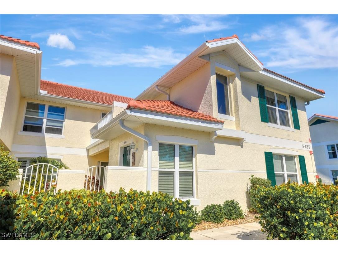 5435 Worthington Lane #204 Naples FL 34110 224016677 image1