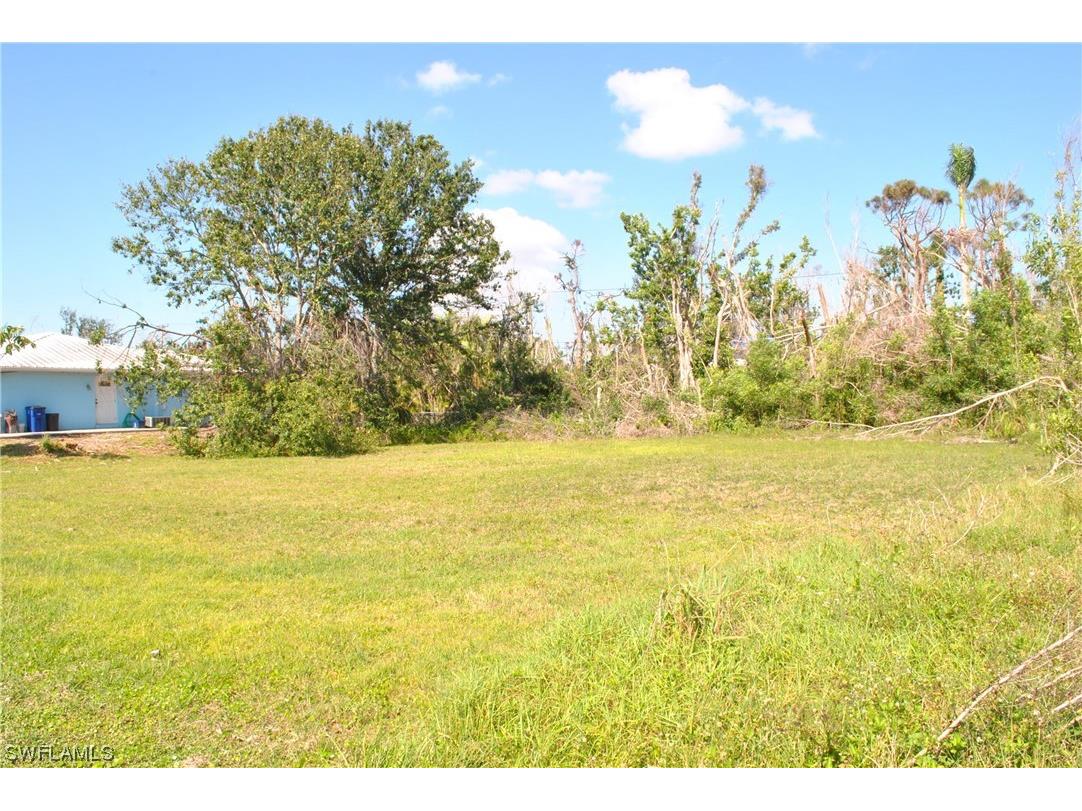 5438 Avenue E Bokeelia FL 33922 223014404 image1