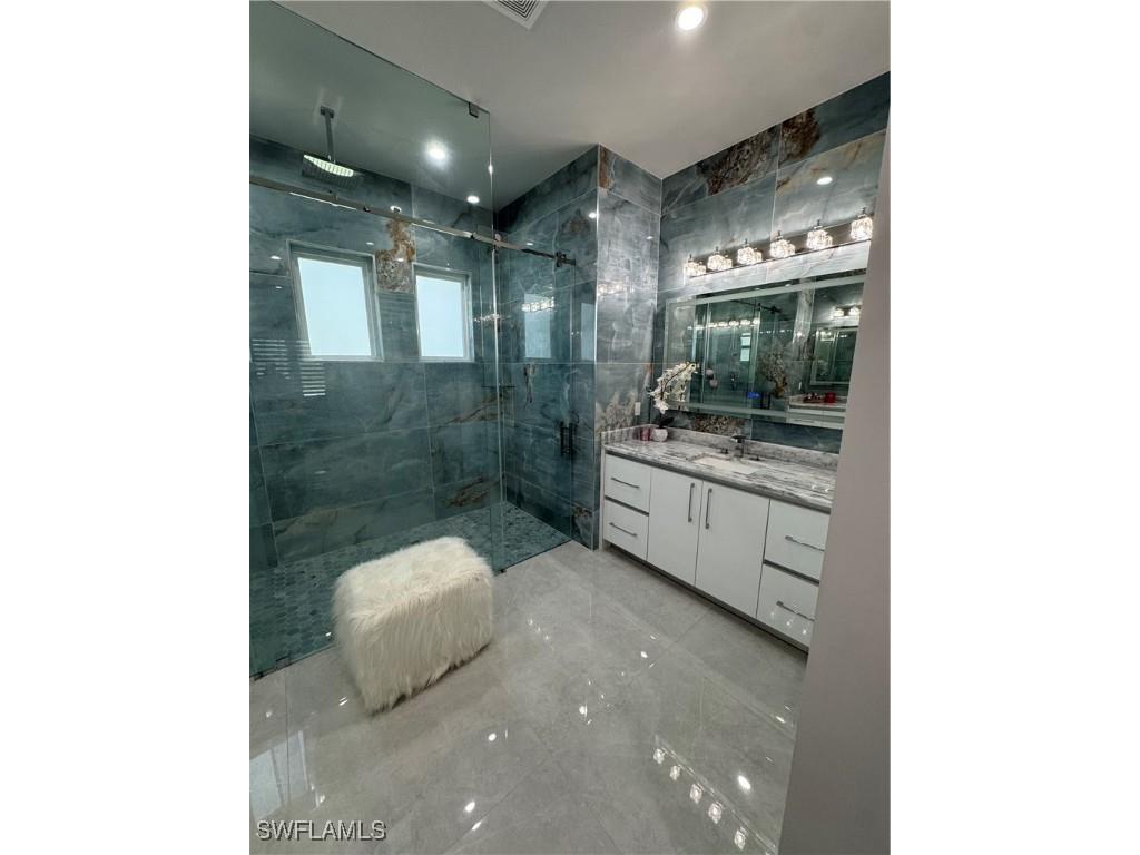 544 31st Street SW Naples FL 34117 224088923 image19