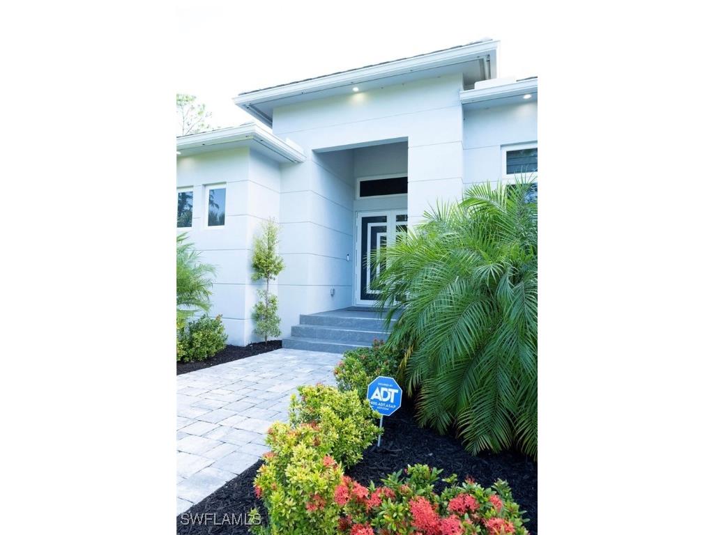 544 31st Street SW Naples FL 34117 224088923 image3