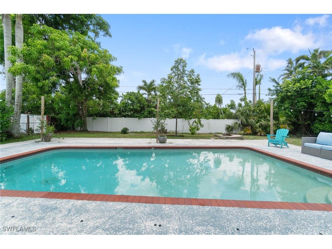 544 Bayside Drive Fort Myers FL 33919 225059892 image34