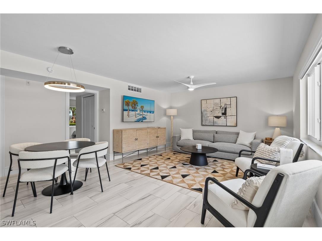 544 Broad Avenue S Naples FL 34102 224045418 image1