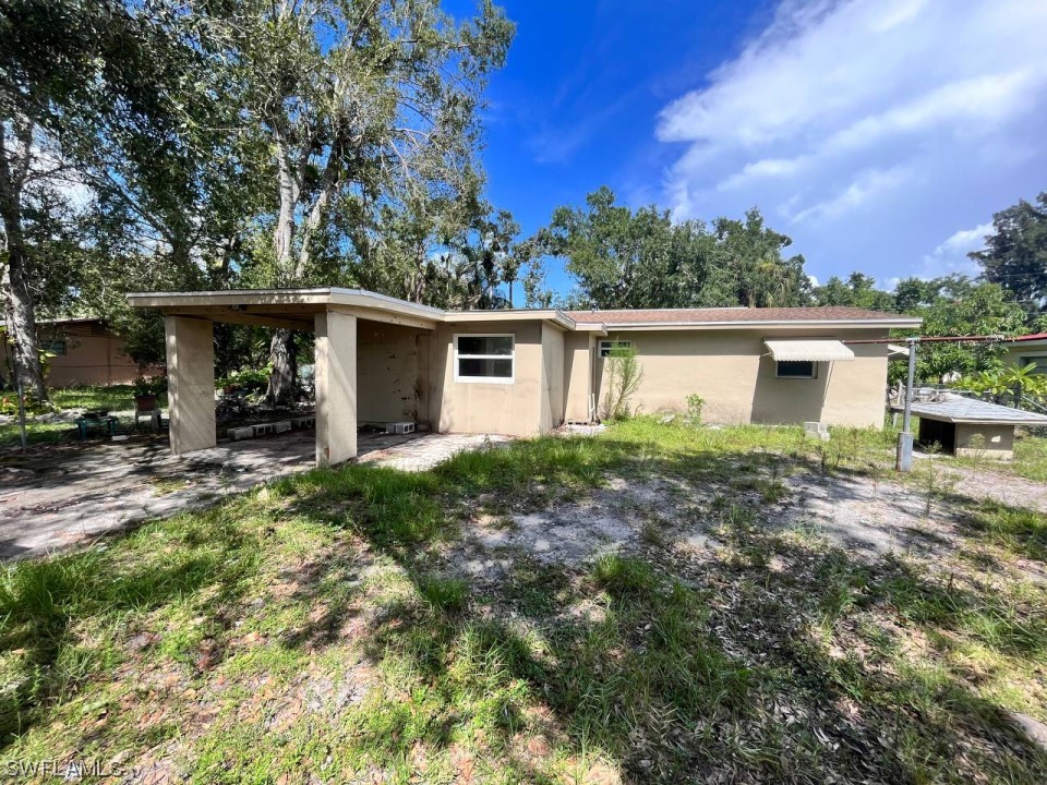 544 Carolina Avenue Fort Myers FL 33905 223059065 image1