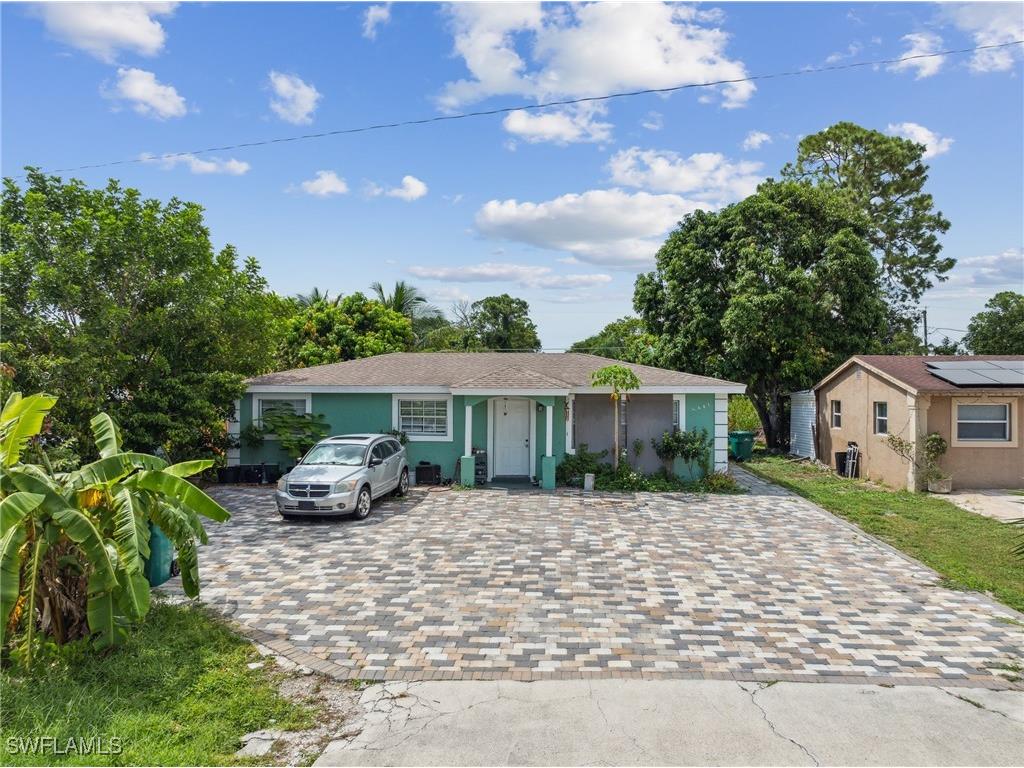 5441 Martin Street Naples FL 34113 225002627 image1