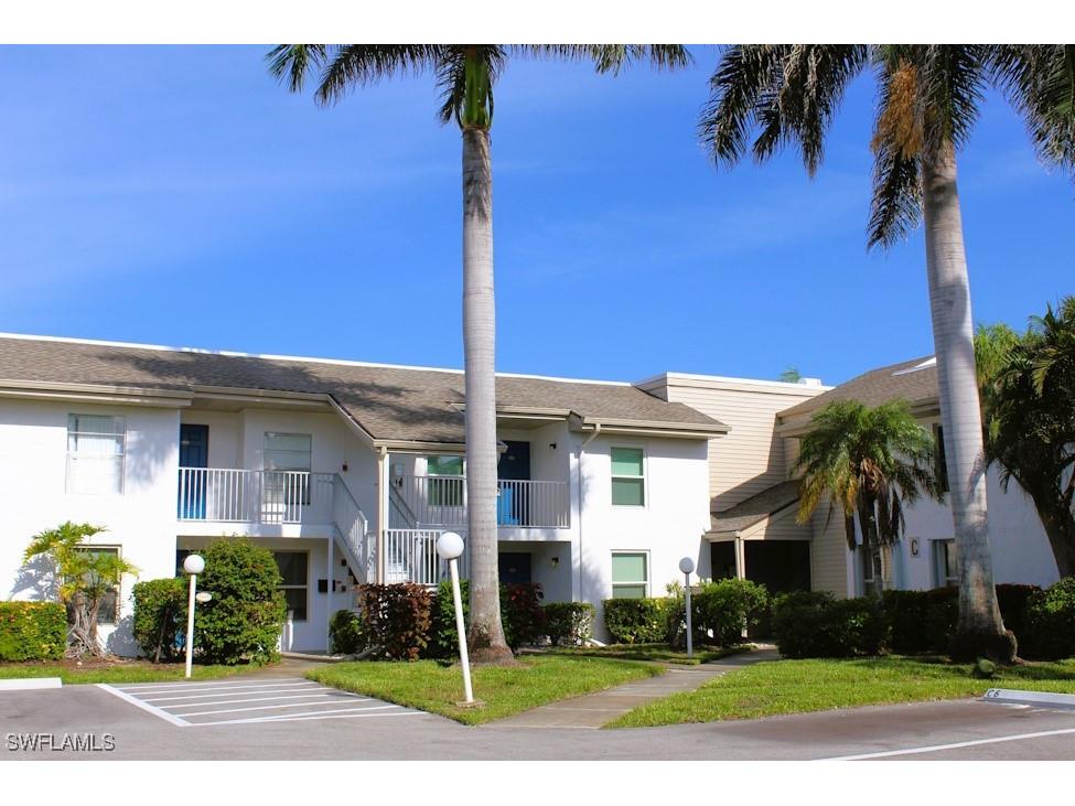 5441 Peppertree Drive #6 Fort Myers FL 33908 225062195 image1