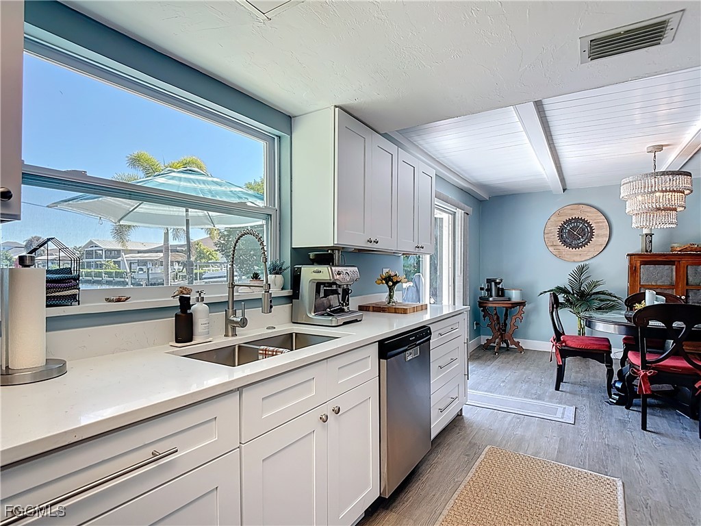 5442 Martin Cove Bokeelia FL 33922 2025021978 image18