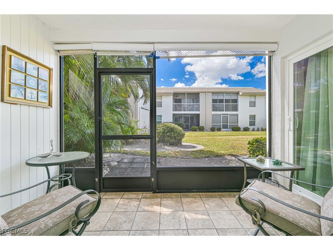 5445 Peppertree Drive #9 Fort Myers FL 33908 2026009636 image4