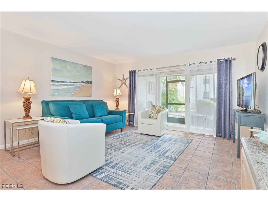 5445 Peppertree Drive #9 Fort Myers FL 33908 2026009636 image5