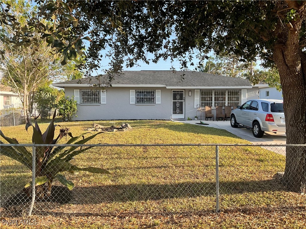 5446 Hardee Street Naples FL 34113 224089247 image1