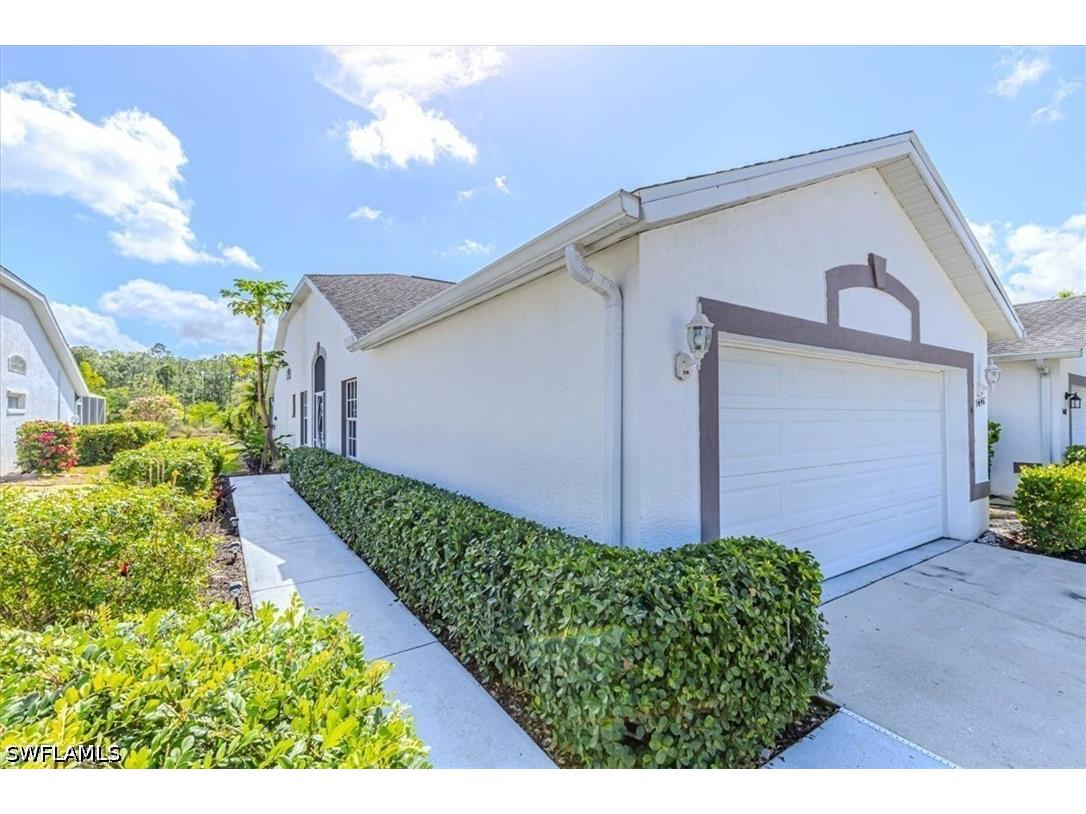 5446 Whitten Drive #19 Naples FL 34104 226020155 image2