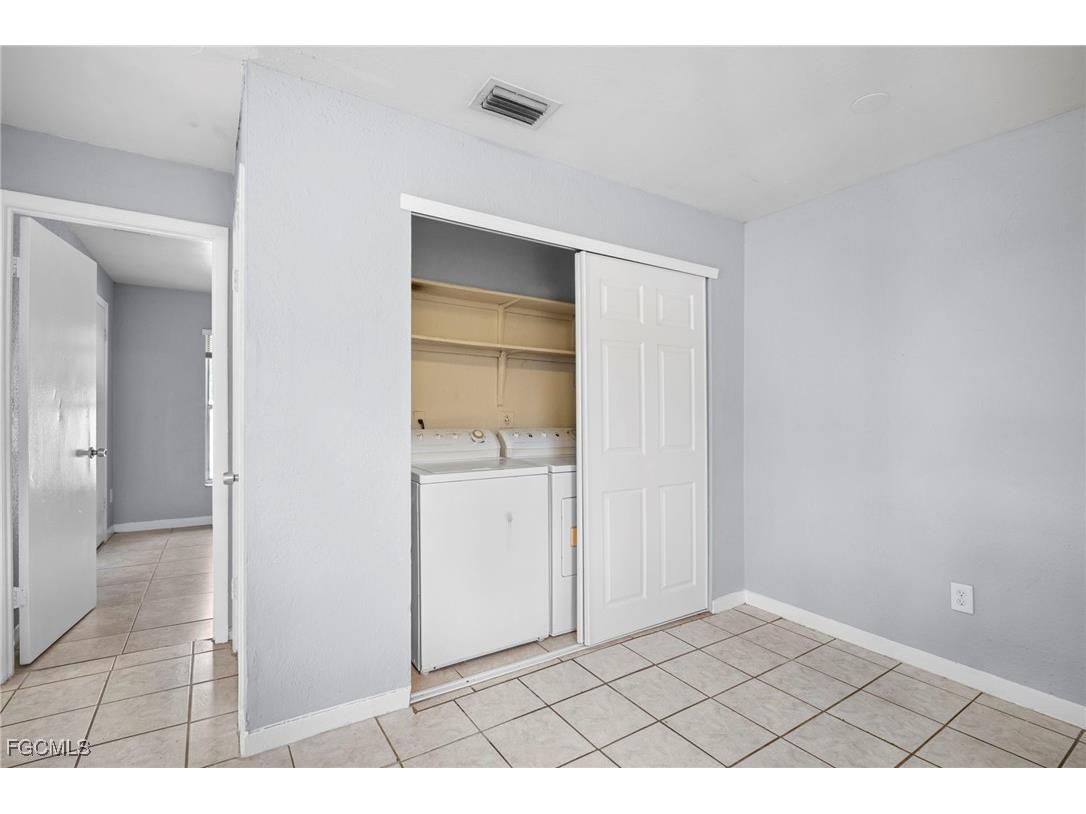 5449 10th Avenue Fort Myers FL 33907 2025023267 image11