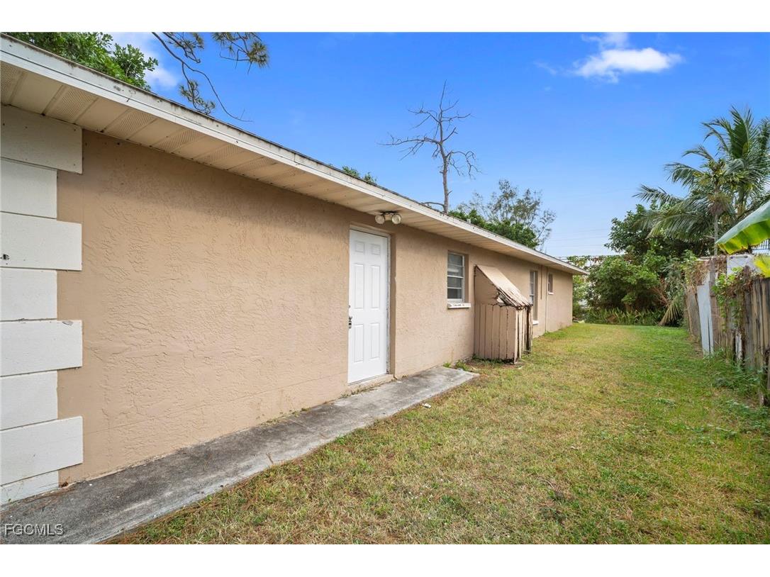 5449 10th Avenue Fort Myers FL 33907 2025023267 image16