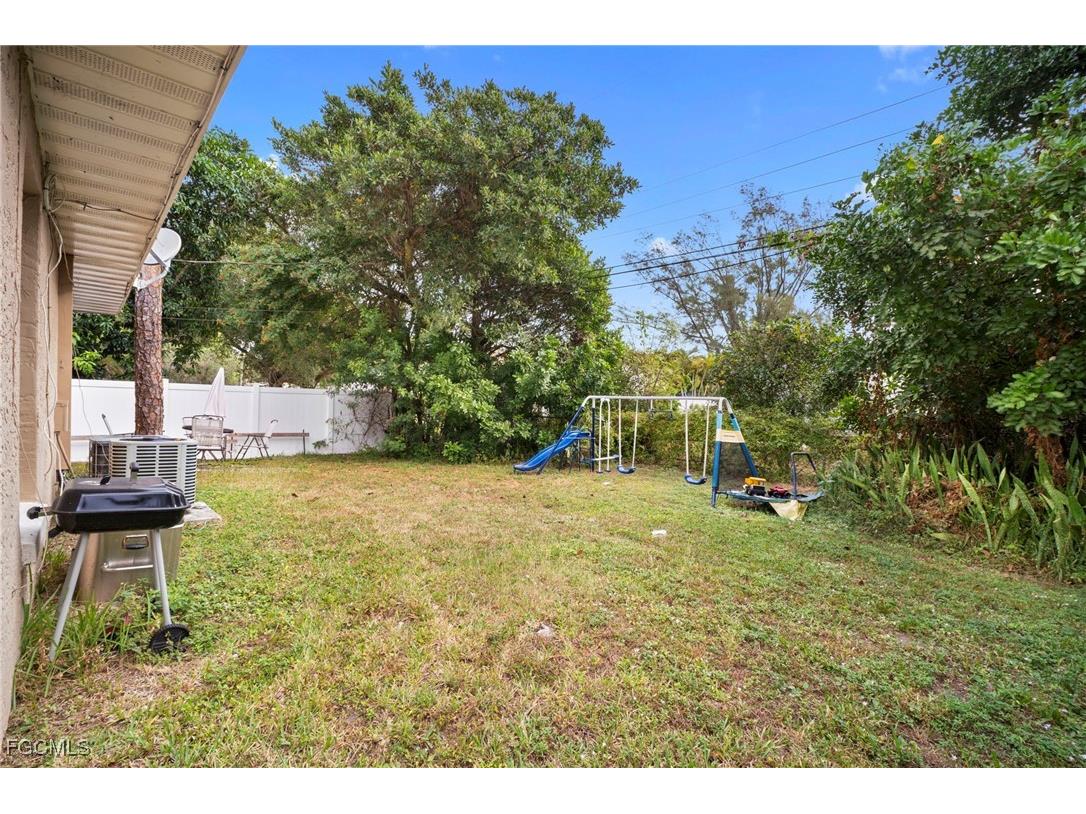 5449 10th Avenue Fort Myers FL 33907 2025023267 image17