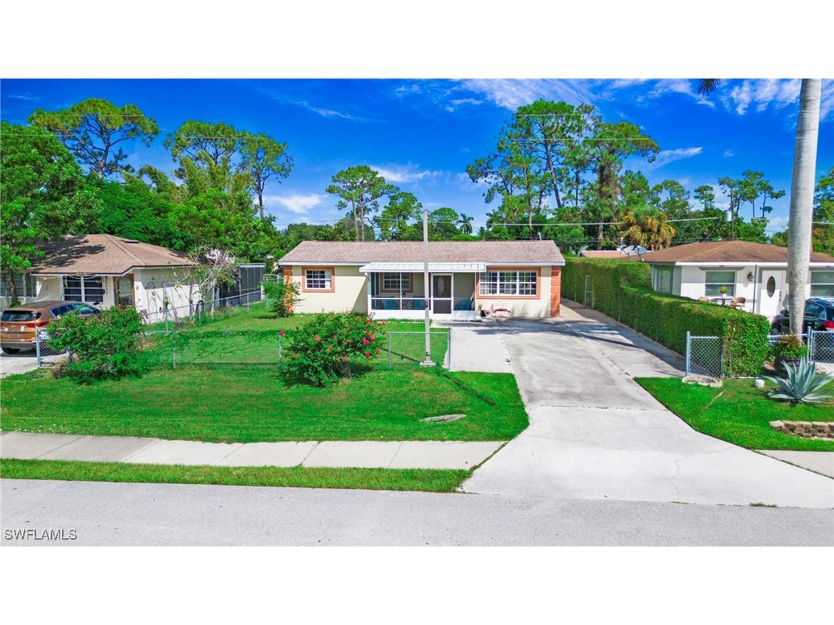 5449 Hardee Street Naples FL 34113 224071324 image1