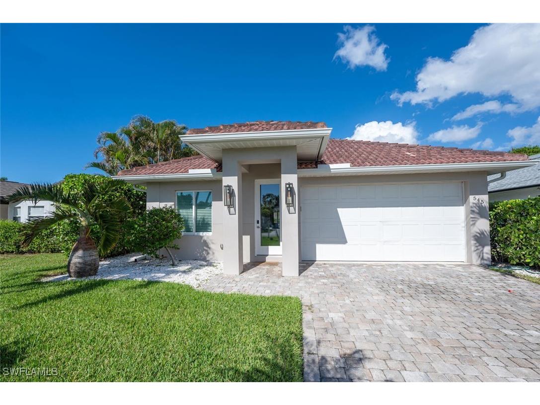 545 104th Avenue N Naples FL 34108 224090160 image1