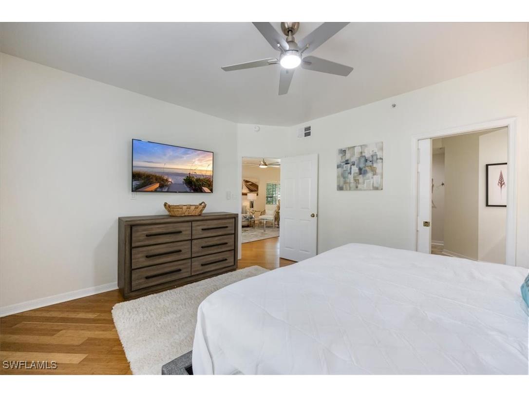 545 11th Avenue S #104 Naples FL 34102 225072312 image18