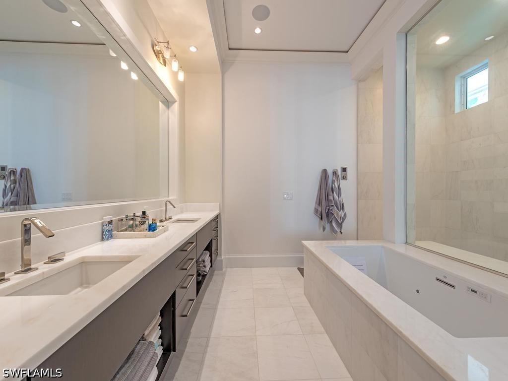 545 13th Avenue S Naples FL 34102 226017050 image13